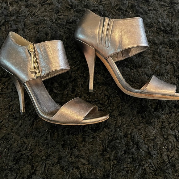 Gucci heels - Picture 4 of 4